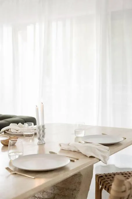 The Mayfield -Byron Bay